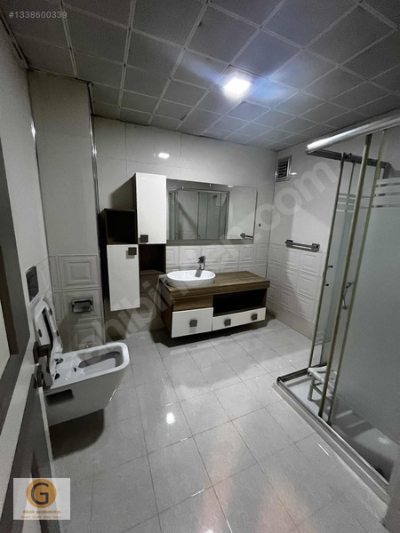 Güler'den Bostancıoğlu Park Rezidans 'ta Kiralık 3+1 Daire — fotoğraf 16