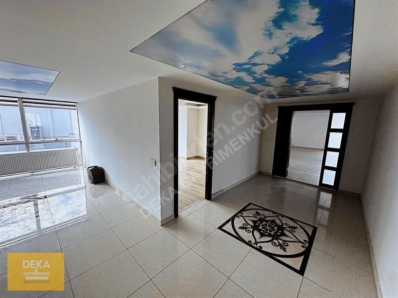 Deka Gayrimenkul'den İlkadım Şehrin Kalbinde Kiralık 340m² Ofis — fotoğraf 3