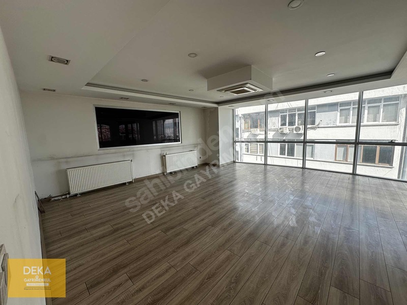 Deka Gayrimenkul'den İlkadım Şehrin Kalbinde Kiralık 340m² Ofis — fotoğraf 5
