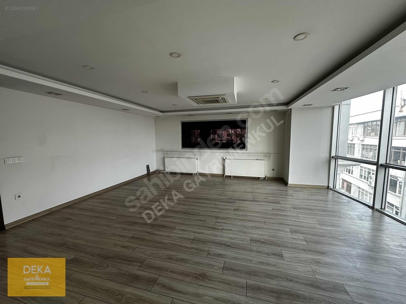 Deka Gayrimenkul'den İlkadım Şehrin Kalbinde Kiralık 340m² Ofis — fotoğraf 20