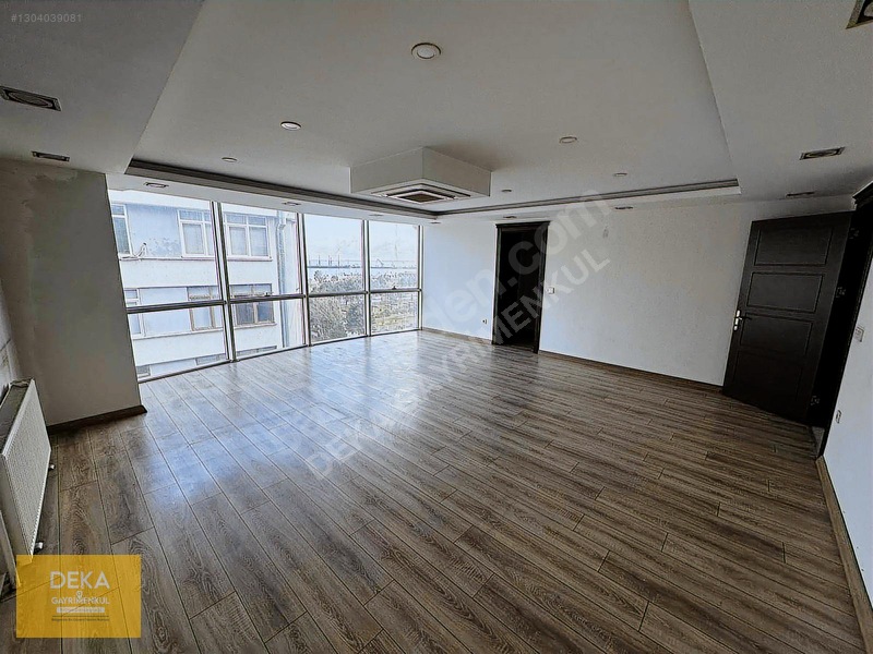 Deka Gayrimenkul'den İlkadım Şehrin Kalbinde Kiralık 340m² Ofis — fotoğraf 21