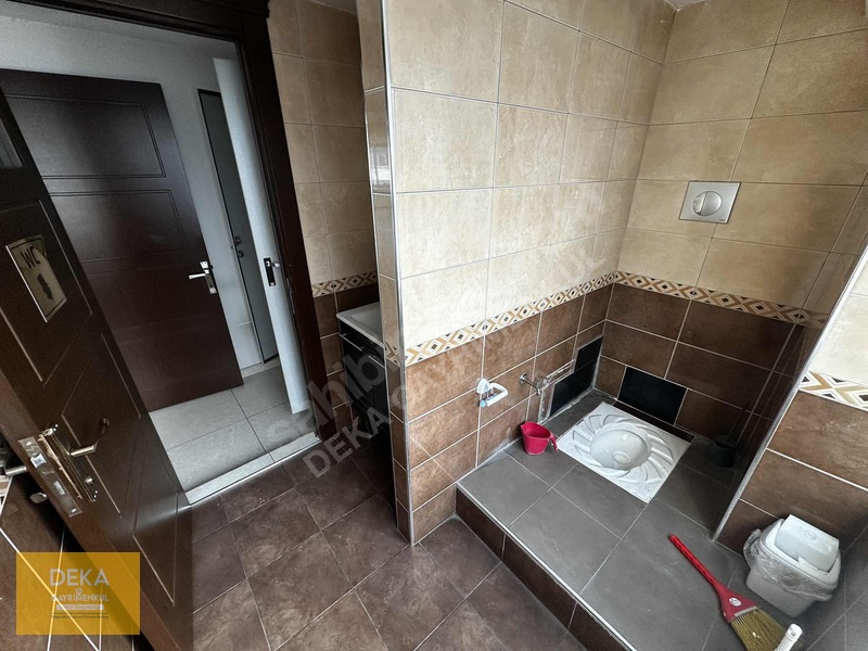 Deka Gayrimenkul'den İlkadım Şehrin Kalbinde Kiralık 340m² Ofis — fotoğraf 27