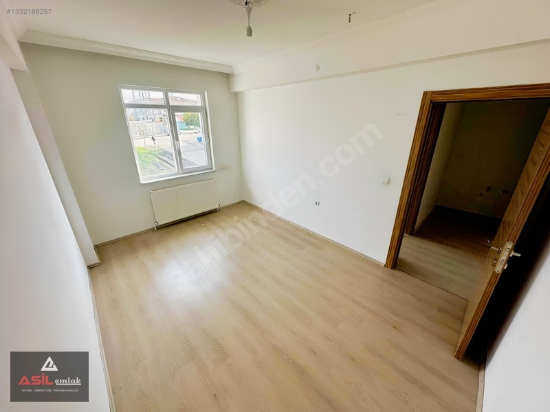 /asil Emlaktan/merkezi Konumda 3+1 Eksiksiz Daire — fotoğraf 12
