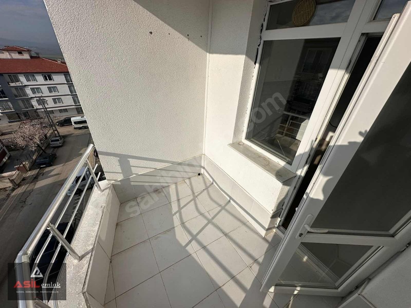 /asil Emlaktan/merkezi Konumda 3+1 Eksiksiz Daire — fotoğraf 14