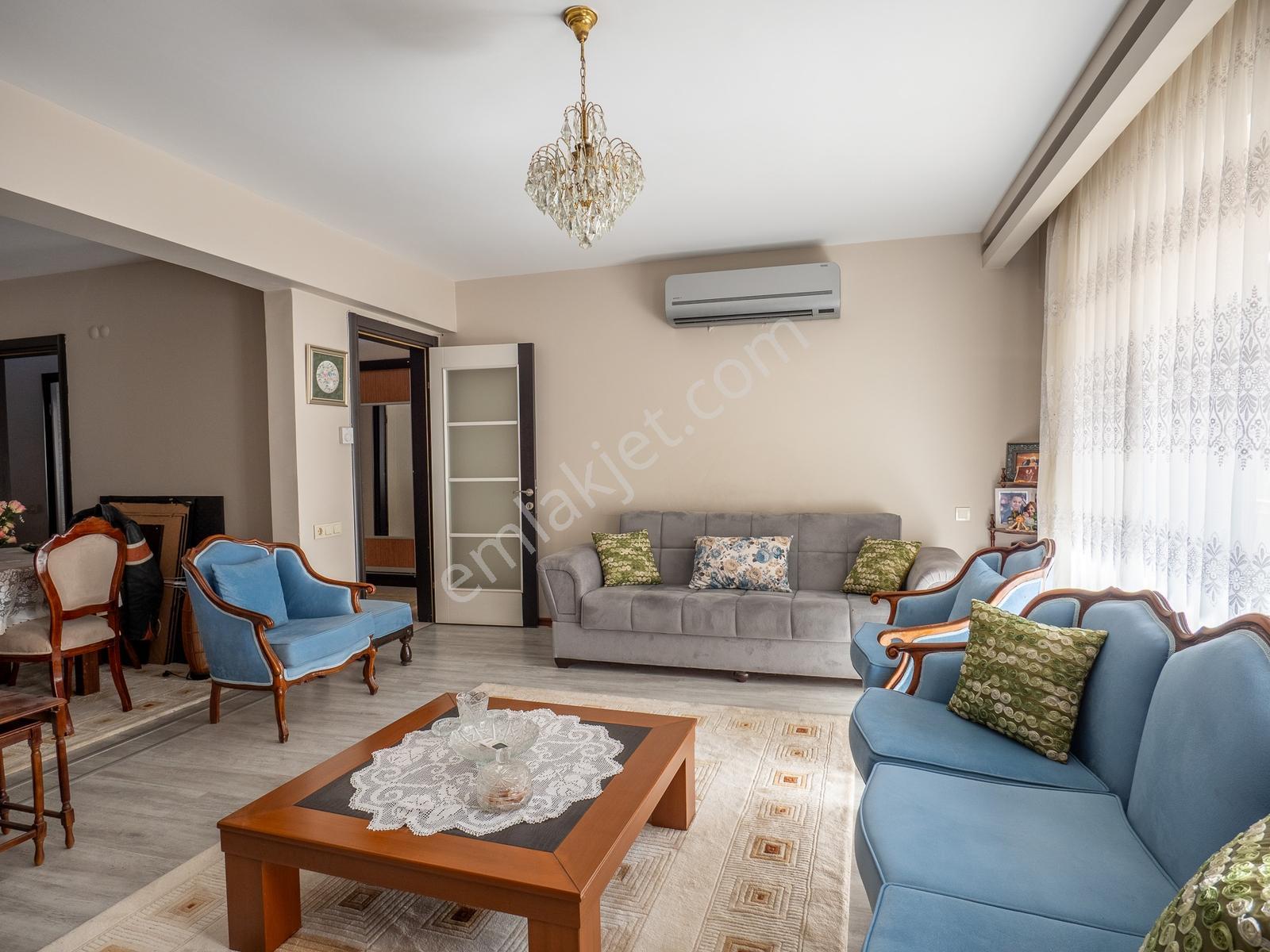 Aydın Kurtuluş Mahallesi'nde Satılık 3+1 Arakat Daire — fotoğraf 10