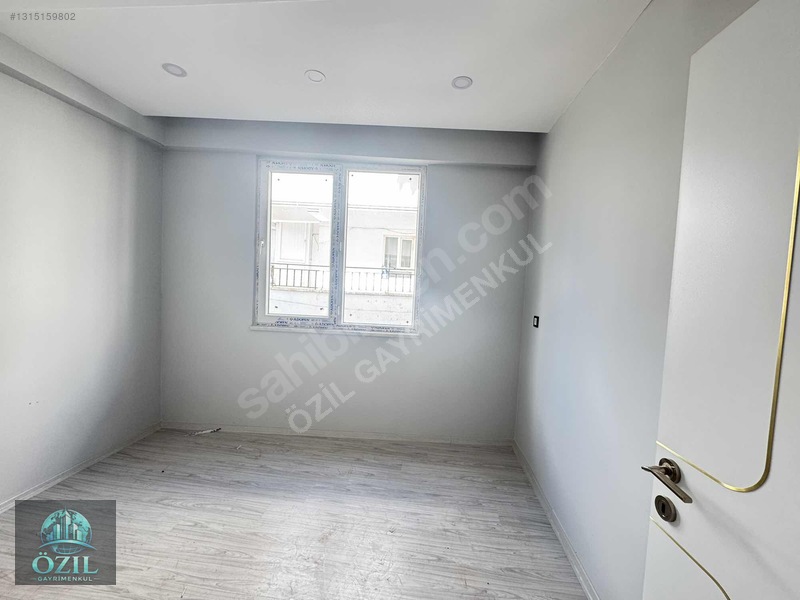 Özil Gayrimenkul Fatih'te Satılık Lüx 1+1 Daire — fotoğraf 6