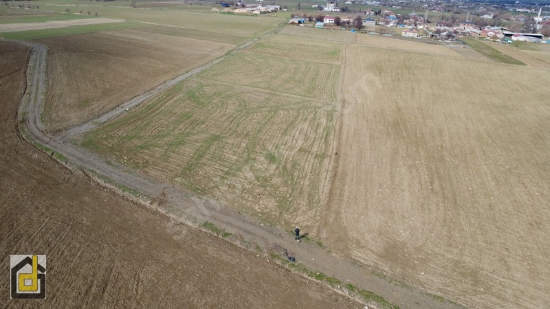 (detay)hoğu'da Resmi Yollu,manzaralı Köşe Parsel Tarla — fotoğraf 10
