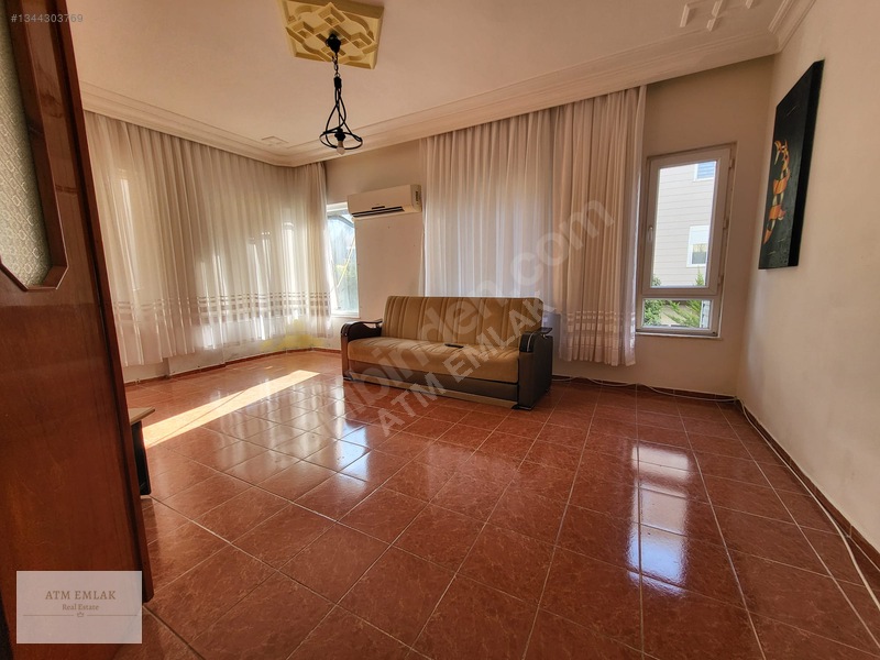 Güzeloba Mahallesi Park Cepheli 2+1 Eşyasız Kiralık Daire — fotoğraf 2