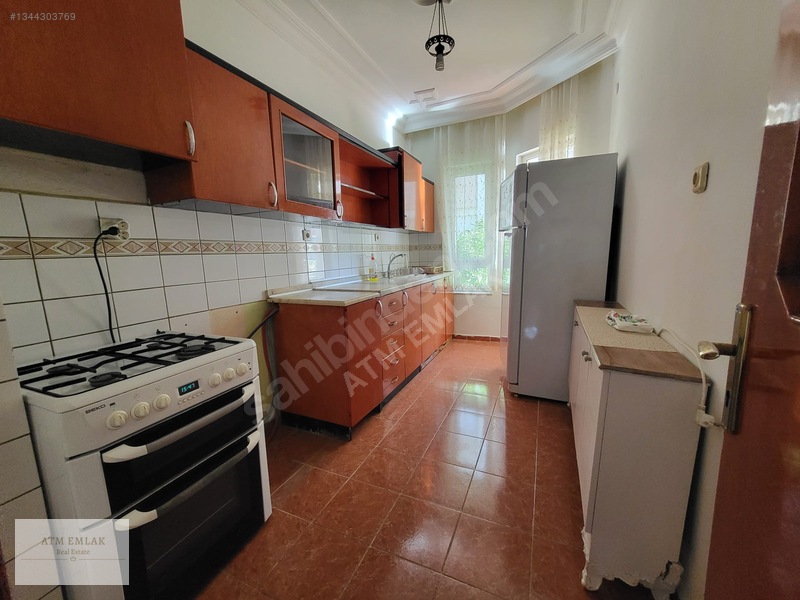 Güzeloba Mahallesi Park Cepheli 2+1 Eşyasız Kiralık Daire — fotoğraf 5