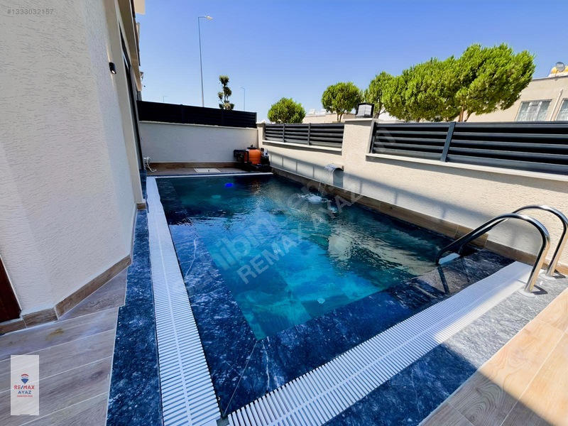 Didim Efeler Mahallesinde Havuzlu Lüks 3+1 Müstakil Villa — fotoğraf 4