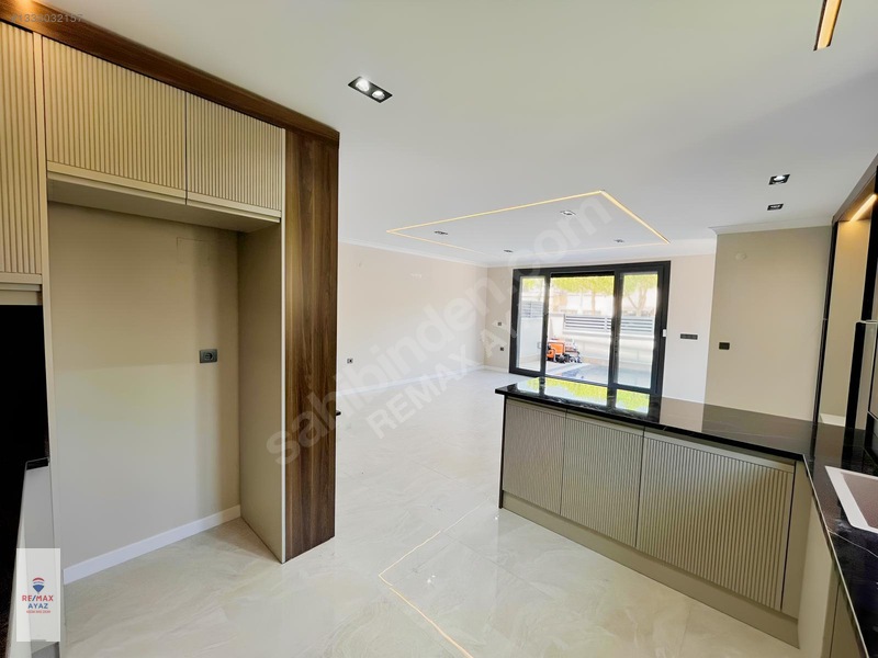 Didim Efeler Mahallesinde Havuzlu Lüks 3+1 Müstakil Villa — fotoğraf 9