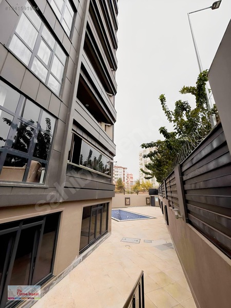 Elma Gayrimenkul'de 35 Metre'de Lüx Eşyalı Kiralık 1+1 Daire — fotoğraf 4