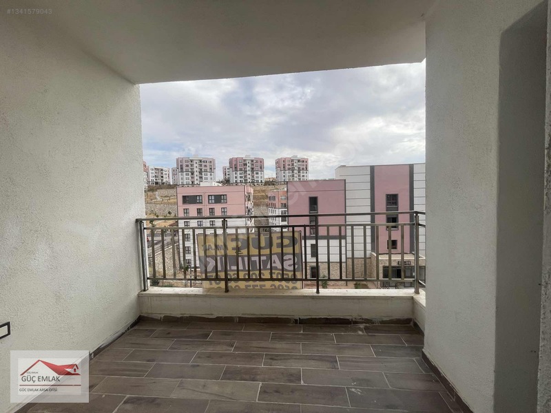 Güç Emlaktan Satılık 2+1 Yeni Batıkent Tokiler De Daire — fotoğraf 7