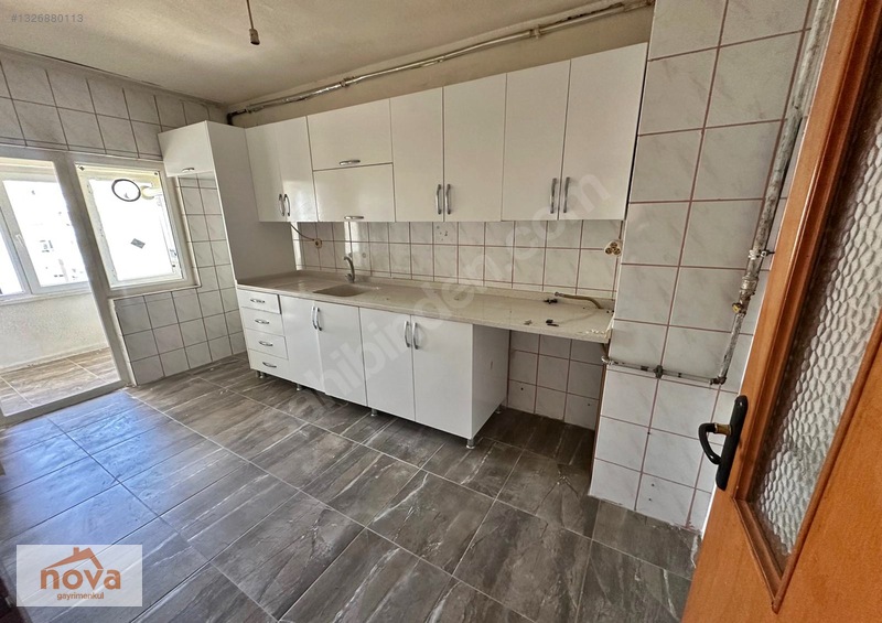 Oğuzlar Mah. Ara Katta//Yapılı//Site İçerisin'De Kiralık Daire
