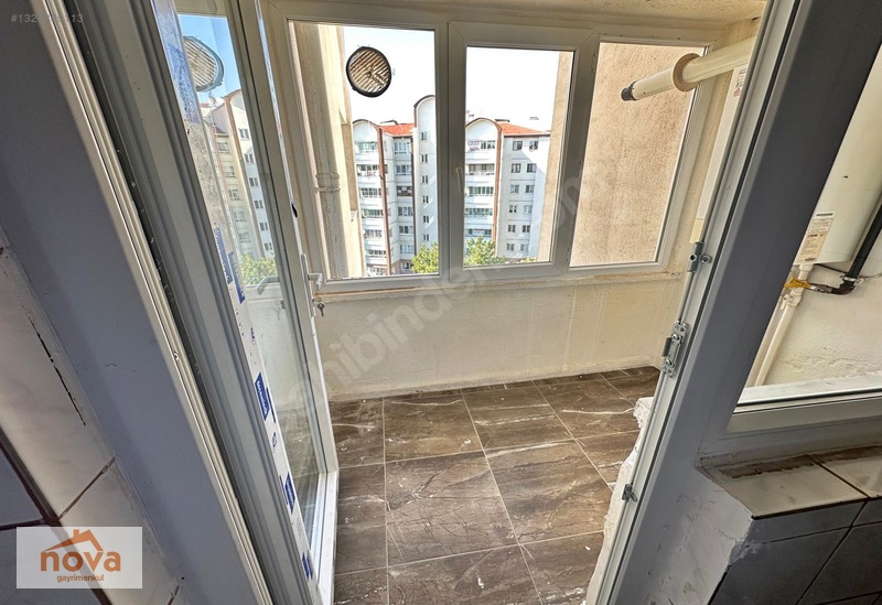 Oğuzlar Mah. Ara Katta//yapılı//site İçerisin'de Kiralık Daire — fotoğraf 9