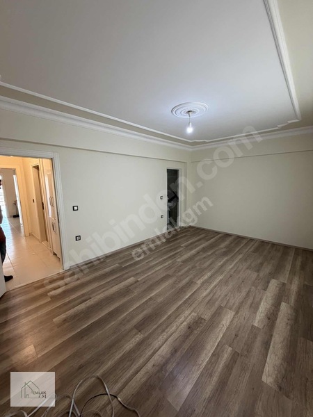 Emlak Gm'den Satılık 3+1 Daire — fotoğraf 8