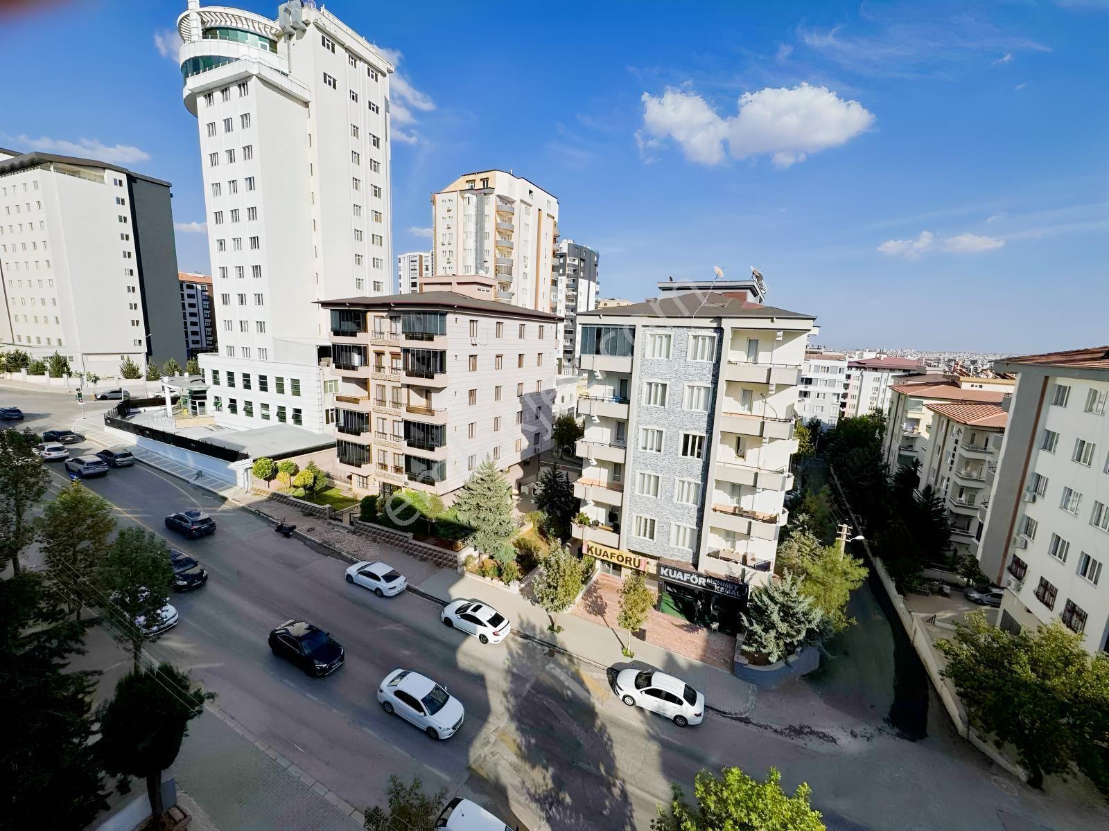 Batıkent Mh. Park Manzaralı Bakımlı Geniş Mantıklı 4+1! - Daire — fotoğraf 28
