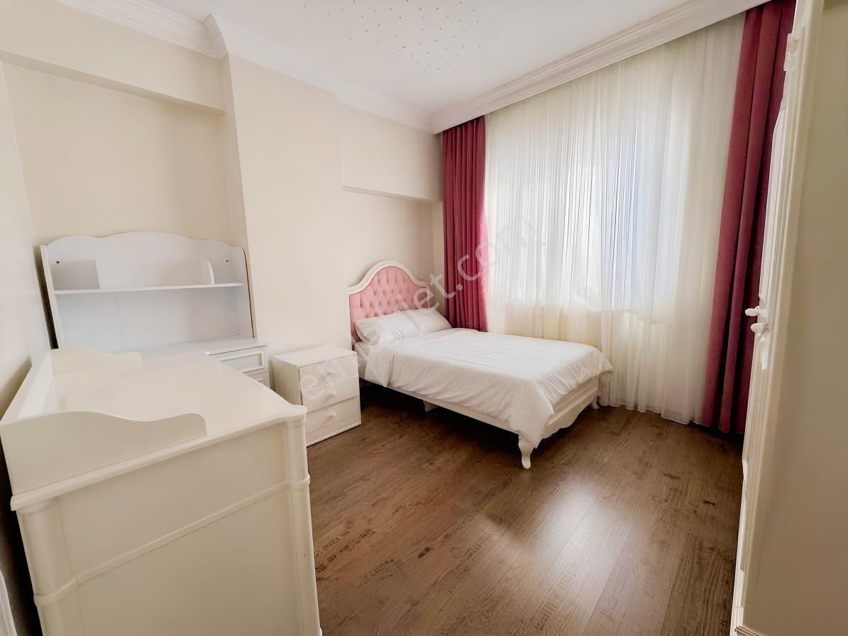 Batıkent Mh. Park Manzaralı Bakımlı Geniş Mantıklı 4+1! - Daire — fotoğraf 33