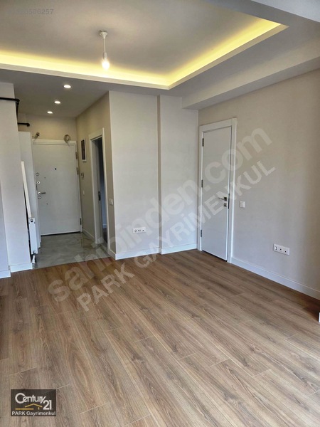 Hem Yatırım Hemde Oturmak İçin İdeal İkidakikada B.caddesi 1+1 . — fotoğraf 2