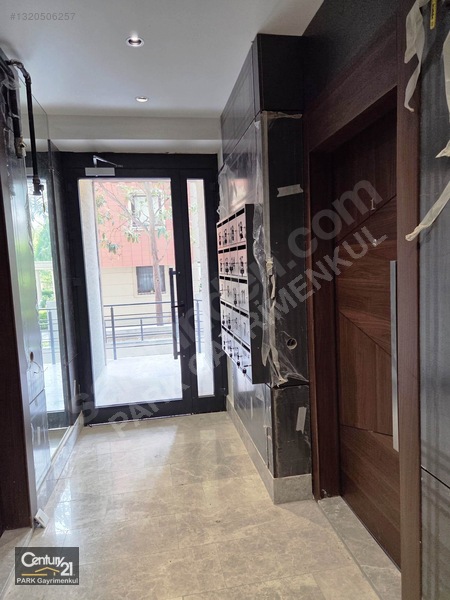Hem Yatırım Hemde Oturmak İçin İdeal İkidakikada B.caddesi 1+1 . — fotoğraf 25