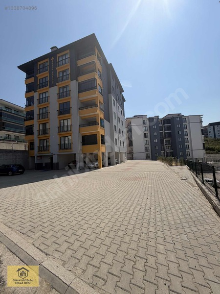 Sinanmustafa Emlaktan Tuncay Eczanesi Arkası -mavişehir De — fotoğraf 2