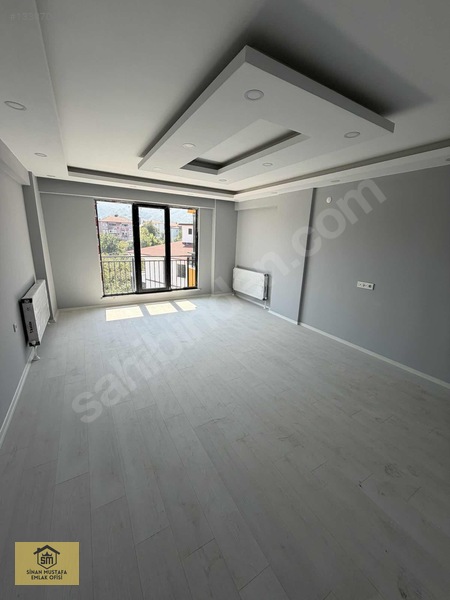 Sinanmustafa Emlaktan Tuncay Eczanesi Arkası -mavişehir De — fotoğraf 5