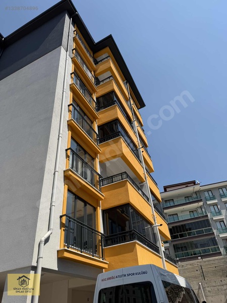 Sinanmustafa Emlaktan Tuncay Eczanesi Arkası -mavişehir De — fotoğraf 32