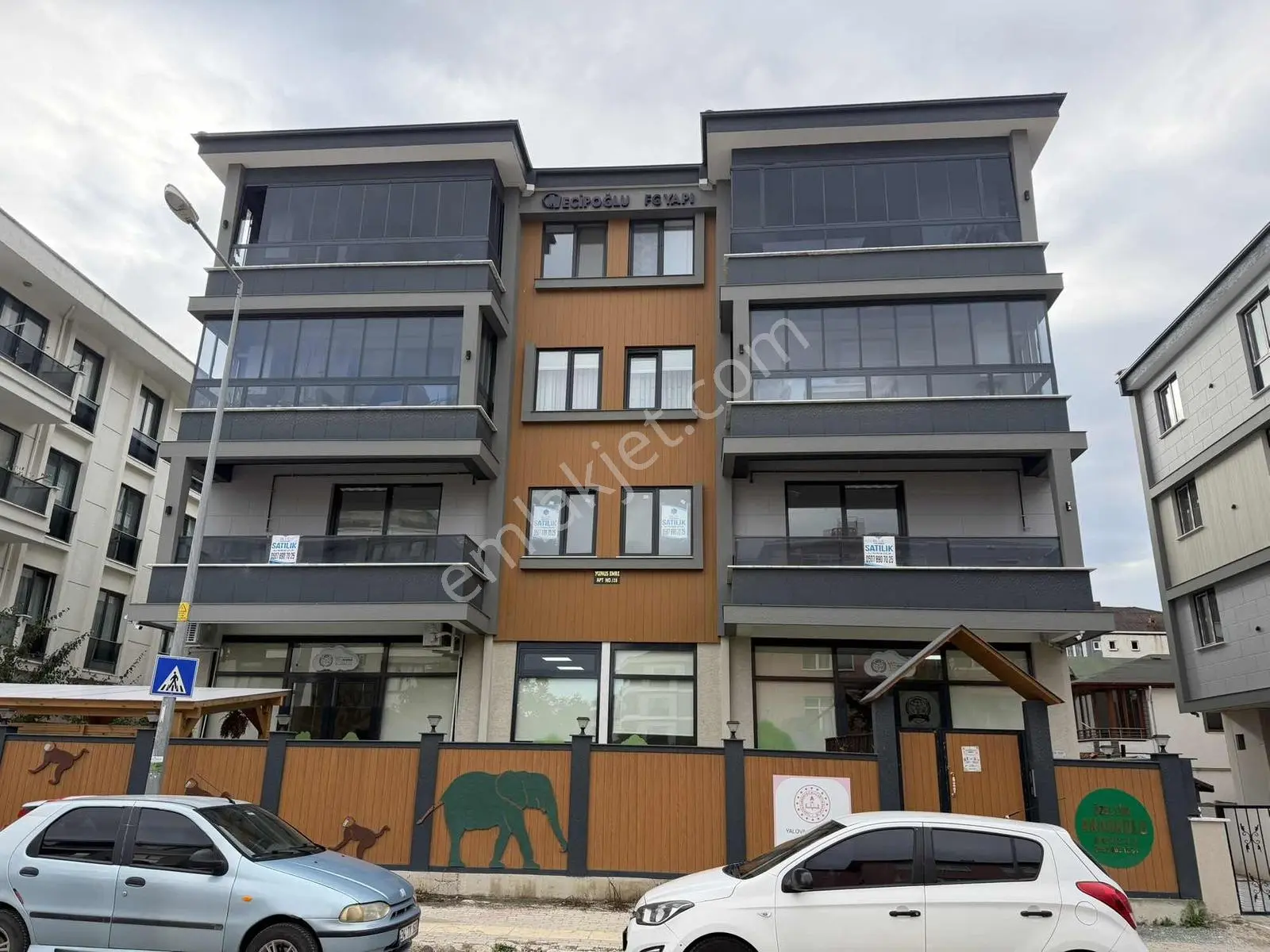 Blue'Dan Çiftlik Mahallesinde Ön Cephe Satılık 2+1 Daire