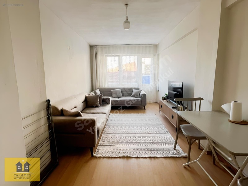 Yakamozdan Davutpaşada 2+1 80m² Çift Balkonlu Satılık Daire — fotoğraf 2
