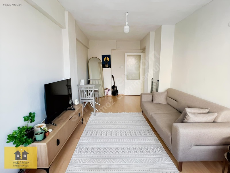 Yakamozdan Davutpaşada 2+1 80m² Çift Balkonlu Satılık Daire — fotoğraf 3