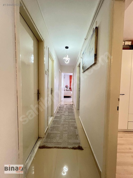 Binax'tan Üçkuyular Meydan Ve Metro İst. Yanı Ara Kat 3+1 Daire — fotoğraf 27