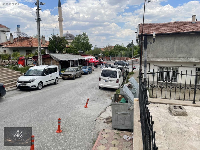 Ali Kül Emlak'tan Eski Meram Tıp Karşısı 27 M² Kiralık İş Yeri — fotoğraf 2