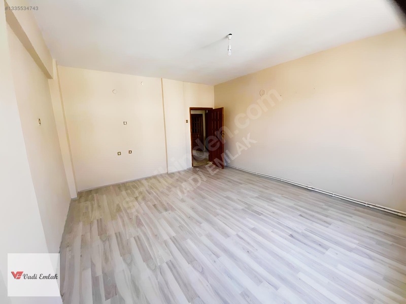 Esentepe'de Kiralık 2+1 Daire, Merkezi Konumda | Vadi Emlak — fotoğraf 7