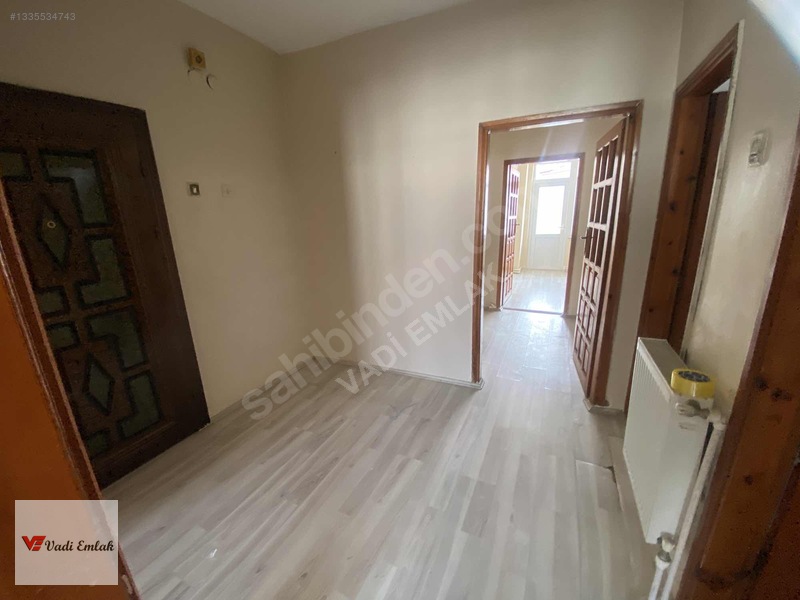 Esentepe'de Kiralık 2+1 Daire, Merkezi Konumda | Vadi Emlak — fotoğraf 12