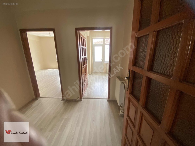 Esentepe'de Kiralık 2+1 Daire, Merkezi Konumda | Vadi Emlak — fotoğraf 16