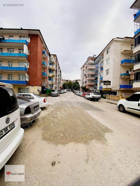 Esentepe'de Kiralık 2+1 Daire, Merkezi Konumda | Vadi Emlak — fotoğraf 28