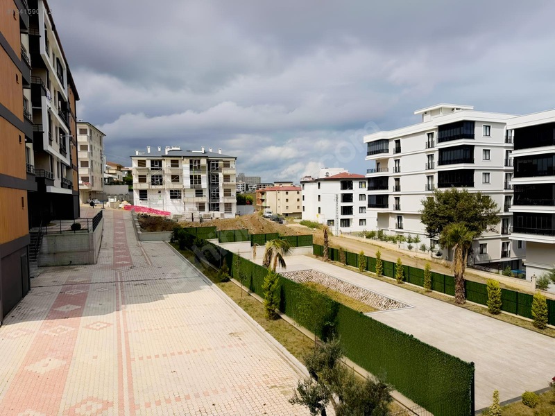 Havuzlu Sitede Sıfır Eşyalı Oturuma Hazır Tramvaya Yakın — fotoğraf 12