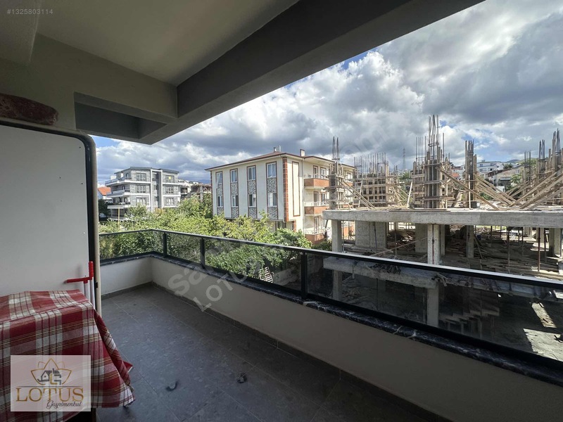Başiskele Yeşilyurt 3+1 160 M2 Ebeveyn Banyolu Dubleks Daire — fotoğraf 14