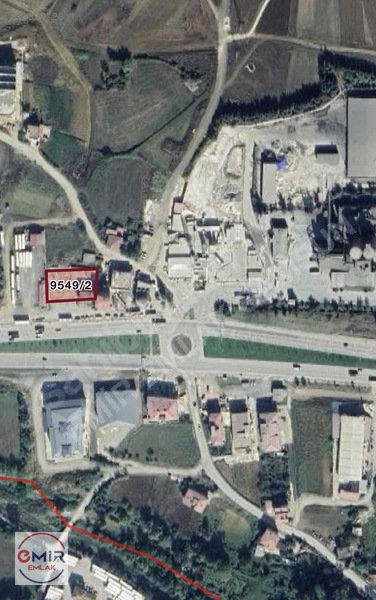 Ankara Yoluna Cephe 5 Kata İmarlı Satılık Ticari Arsa — fotoğraf 2