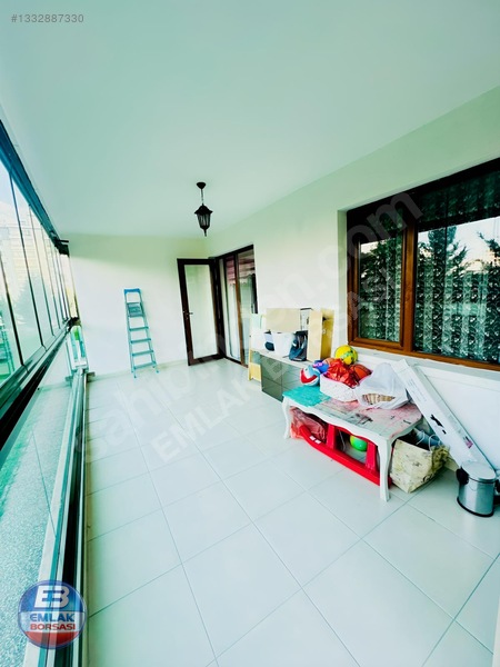 Emlak Borsası'ndan 4+1 Lüks Daire, 185m² Net, Merkezi Konumda — fotoğraf 9