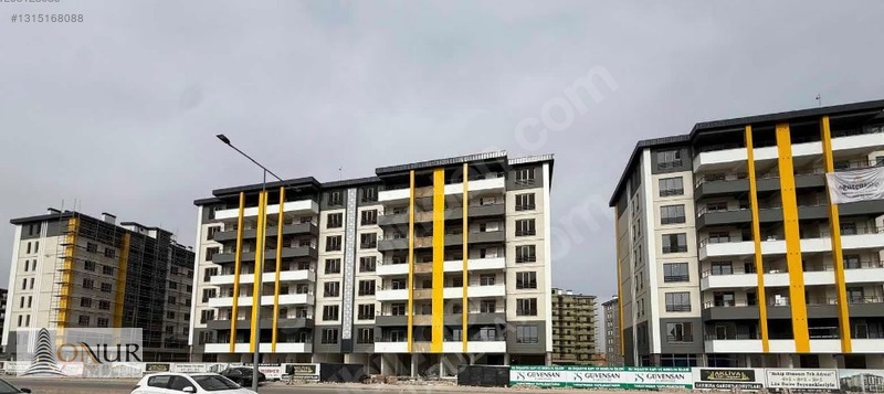 Onur Emlak Larmina Garden Site İçi Kapalı Otoparklı Ara Kat 3+1 — fotoğraf 4