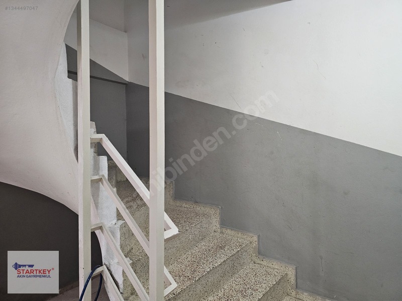 Karşıyaka Bahçelievler'de 3+1 Kapalı Mutfak Satılık Daire — fotoğraf 7