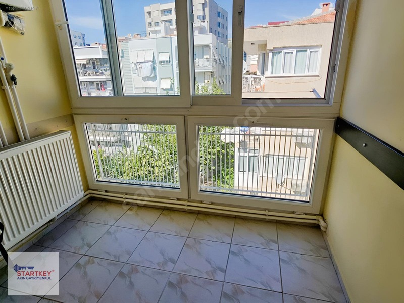 Karşıyaka Bahçelievler'de 3+1 Kapalı Mutfak Satılık Daire — fotoğraf 9