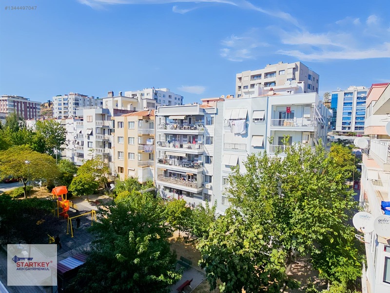Karşıyaka Bahçelievler'de 3+1 Kapalı Mutfak Satılık Daire — fotoğraf 25