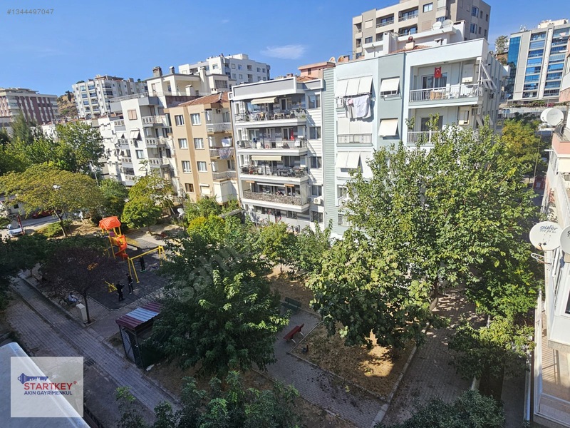 Karşıyaka Bahçelievler'de 3+1 Kapalı Mutfak Satılık Daire — fotoğraf 32