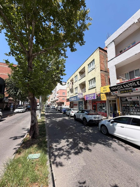 Global Gayrimenkulde Merkezde 2 Daire 3 Dükanlı Yatırım Fırsatı — fotoğraf 2