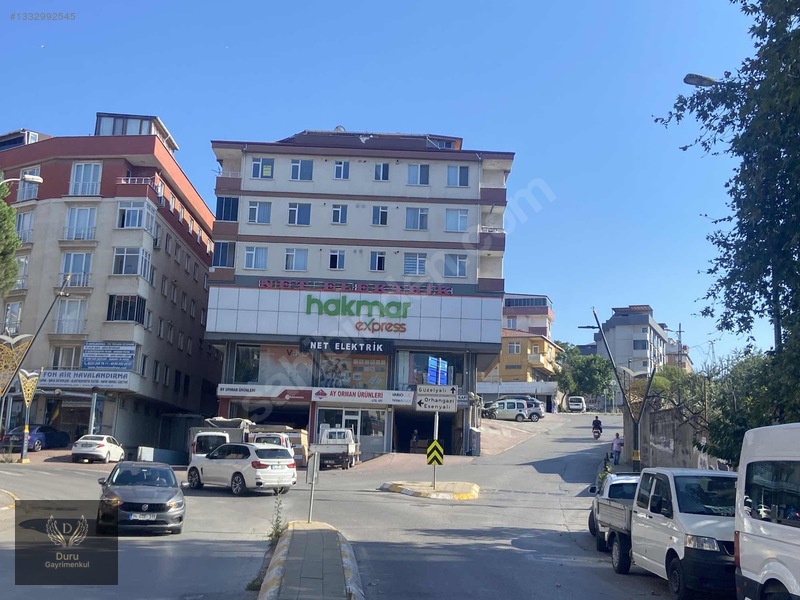 Pendik Güzelyalıda Yüksek Katta Temiz 3+1 Kiralık 120m2 — fotoğraf 2