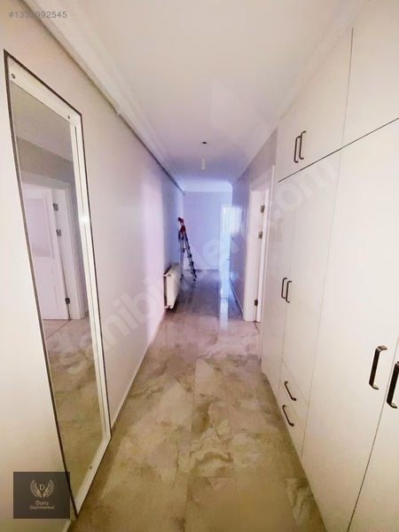 Pendik Güzelyalıda Yüksek Katta Temiz 3+1 Kiralık 120m2 — fotoğraf 3
