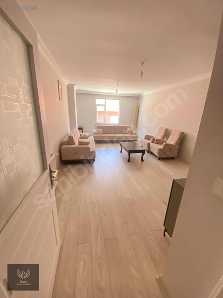 Pendik Güzelyalıda Yüksek Katta Temiz 3+1 Kiralık 120m2 — fotoğraf 4