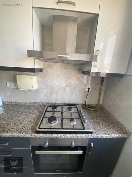 Pendik Güzelyalıda Yüksek Katta Temiz 3+1 Kiralık 120m2 — fotoğraf 9